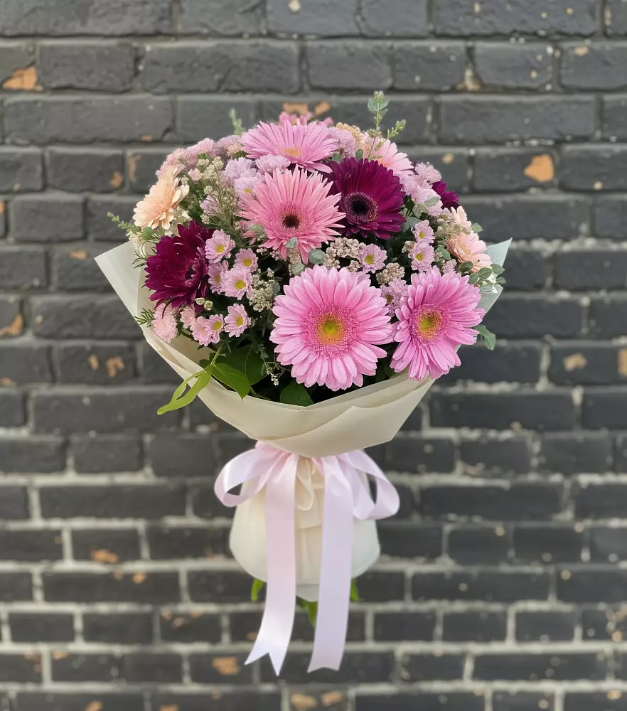 Букет цветов из: Герберы и Хризантемы в Фатеево