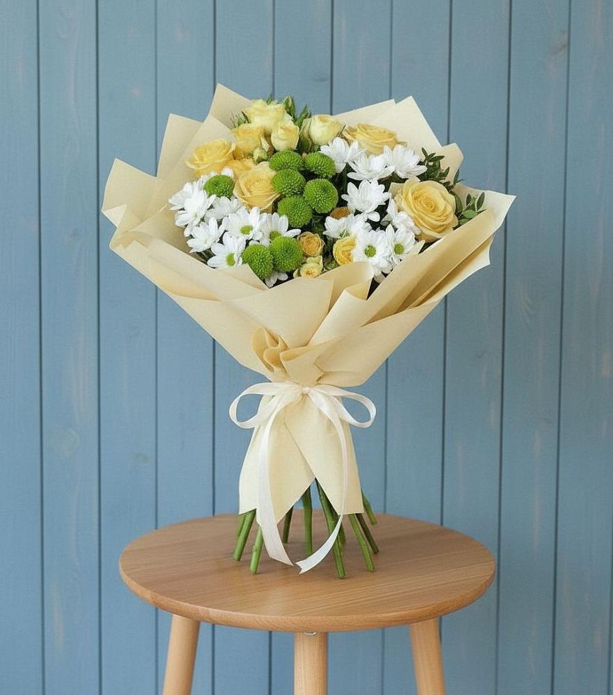 Букет цветов из: Хризантемы и Розы в Фатеево