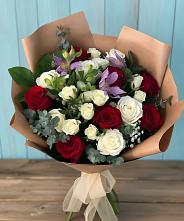 Букет цветов из:  Розы и Альстромерии в Фатеево