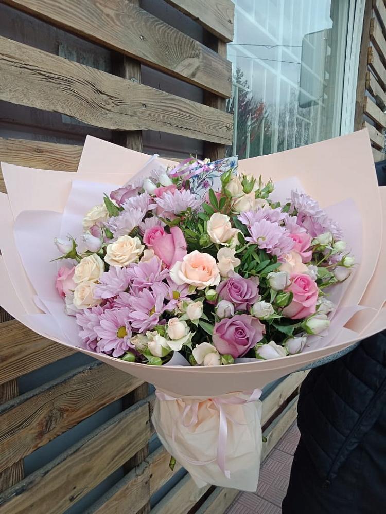 Букет цветов из: Розы и Хризантемы в Фатеево