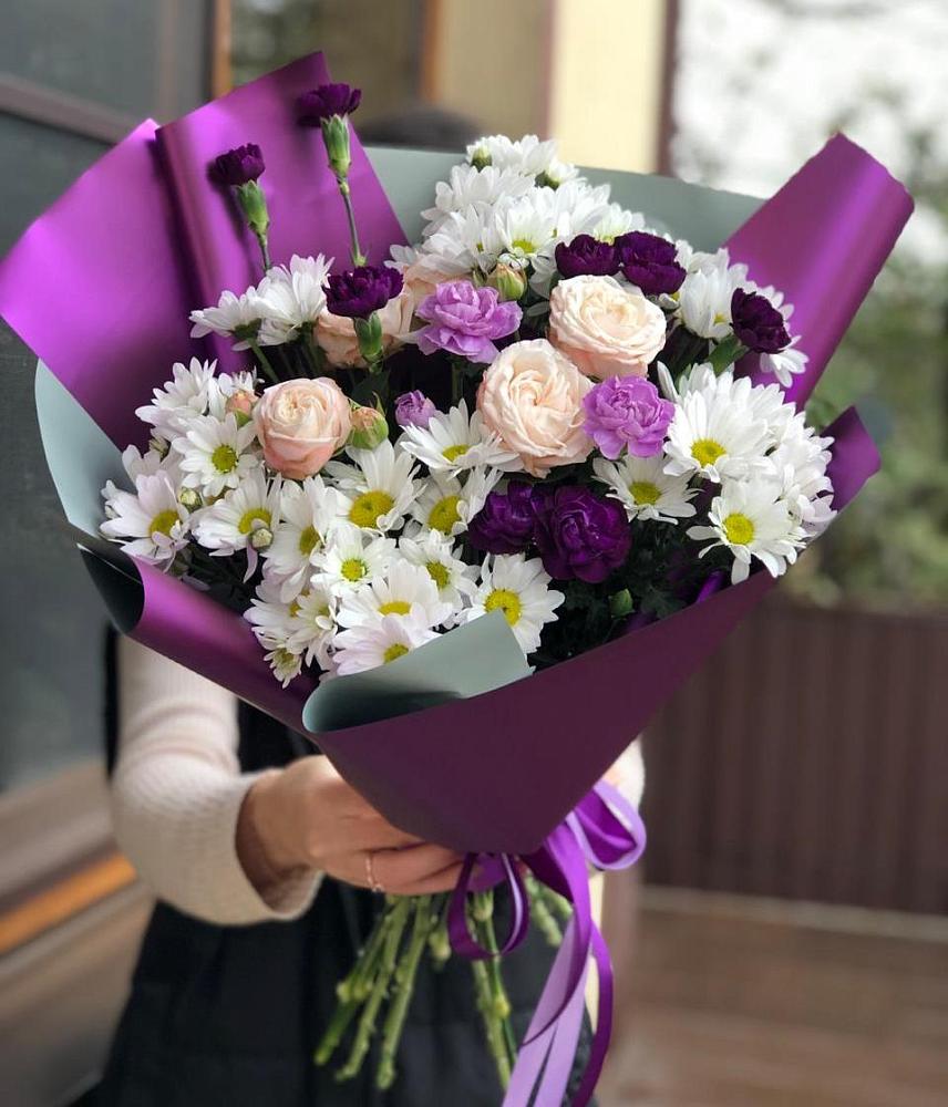 Букет цветов из: Хризантемы, Гвоздики и Розы в Фатеево