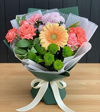 Букет цветов из:  Гвоздики, Розы, Герберы и Хризантемы в Фатеево
