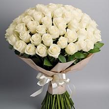 Букет 101 беля роза Белоснежка в Фатеево