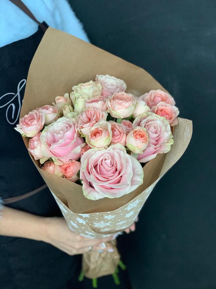 Букет цветов из: Хризантемы и Розы в Фатеево