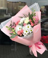 Букет цветов из:  Розы, Лизиантусы и Хризантемы в Фатеево