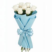 Букет 7 белых роз Проуд в Фатеево