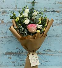 Букет цветов из:  Розы и Лизиантусы в Фатеево
